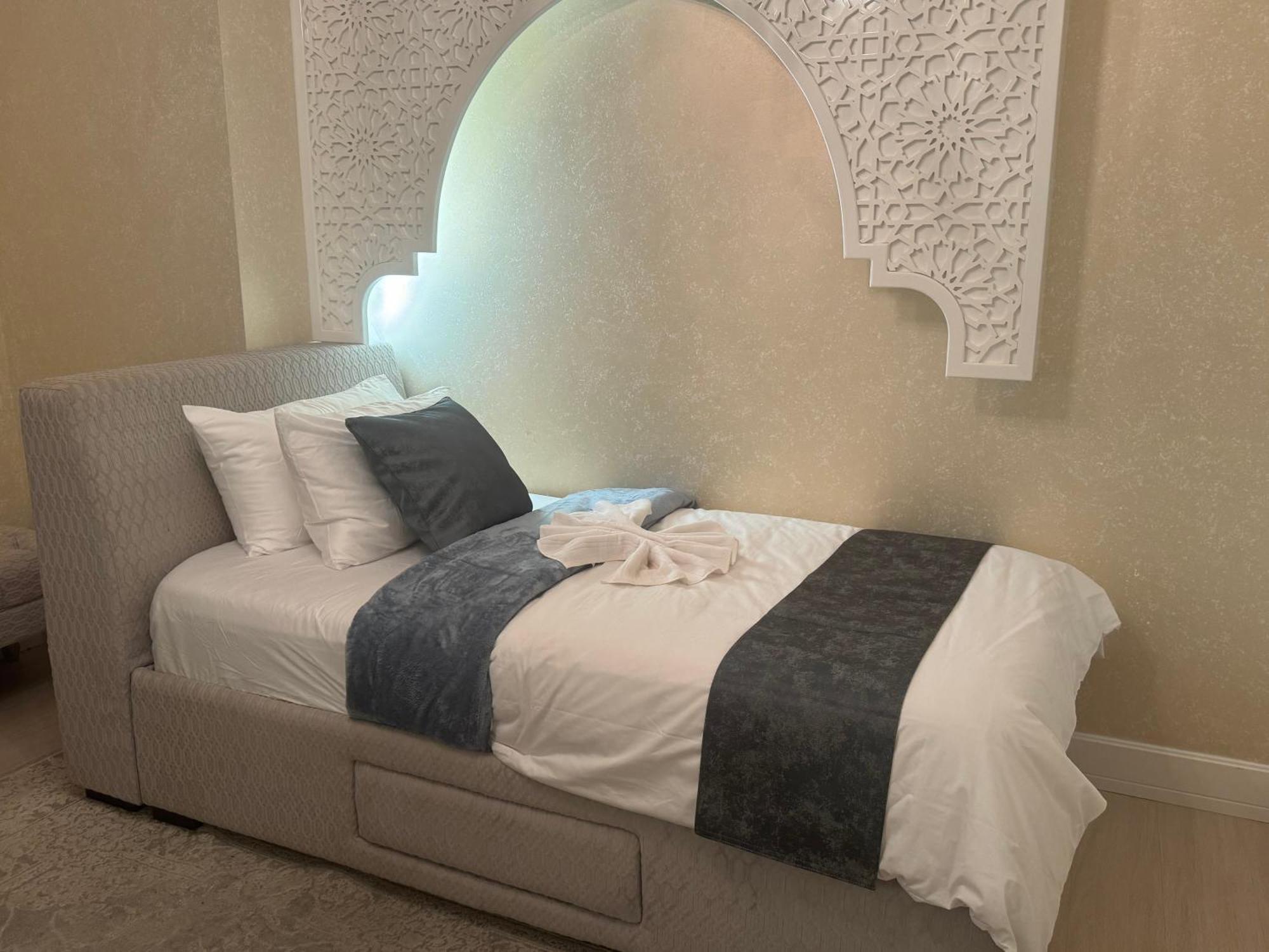 Royal Residences 2 * Dubai