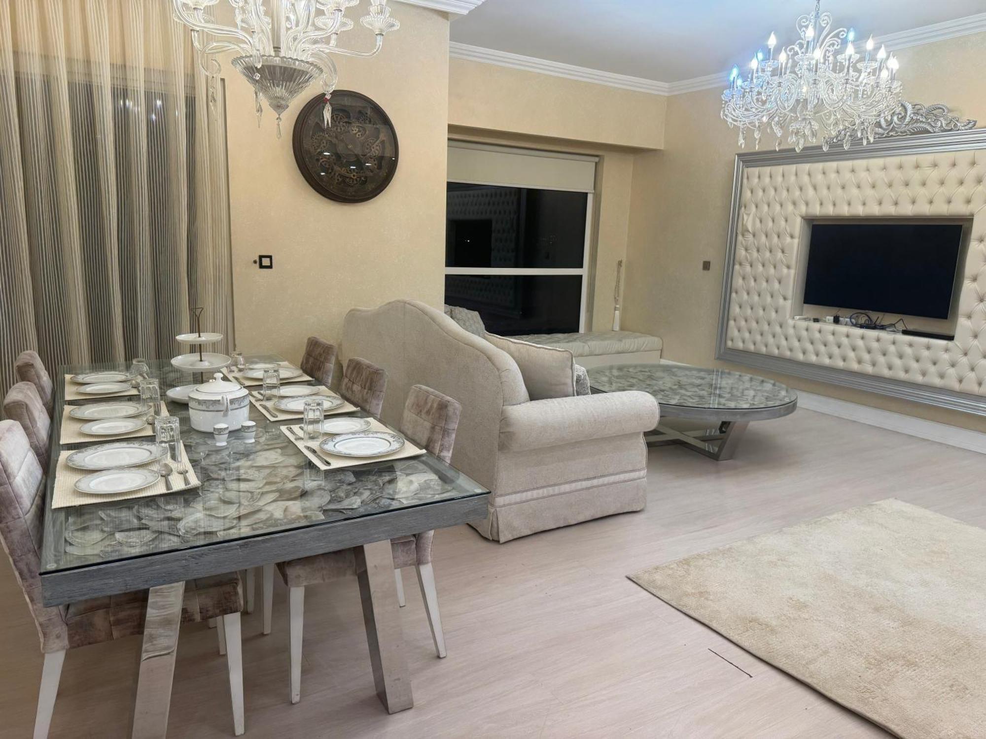 Homestay Royal Residences 2 *
