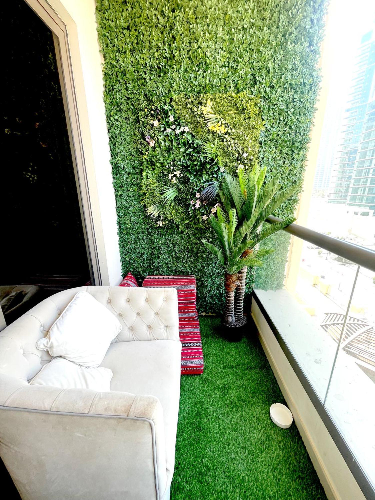 Royal Residences 2 *