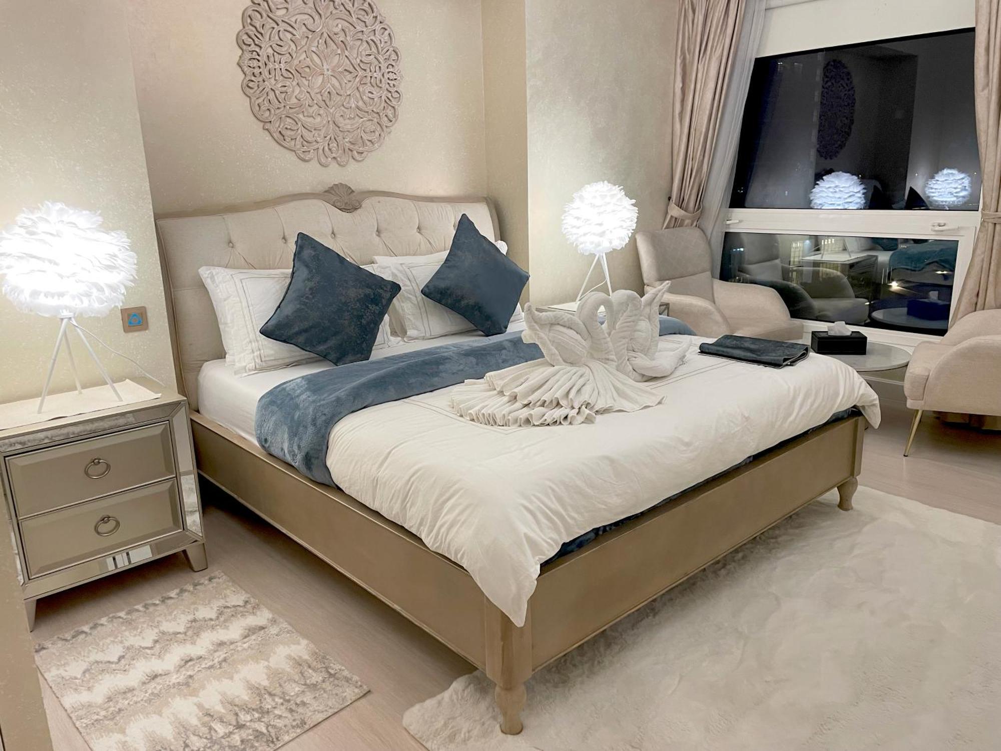 Royal Residences 2 Homestay